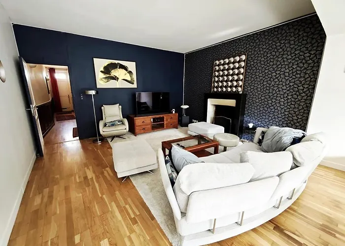 Ancevia, Maison Proche Gare Et Loire Avec Jardin Villa *